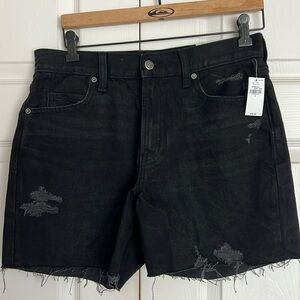 Old Navy size 6 black denim shorts